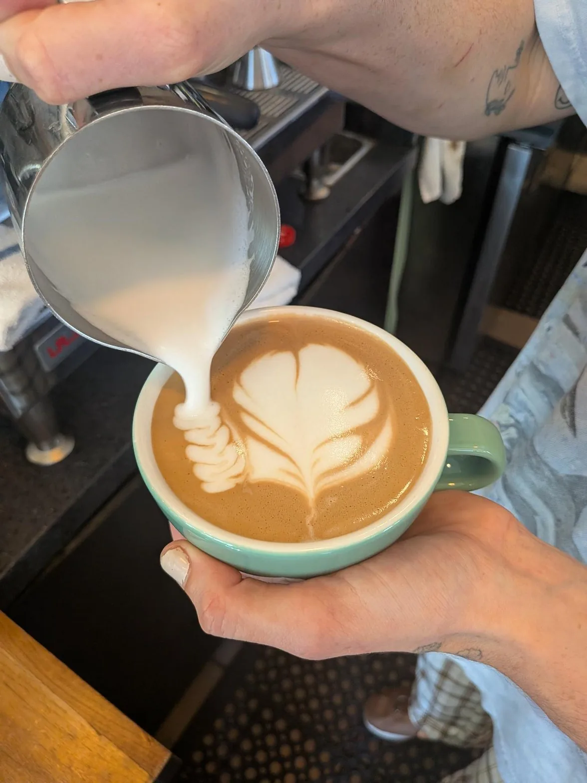 Pouring latte art
